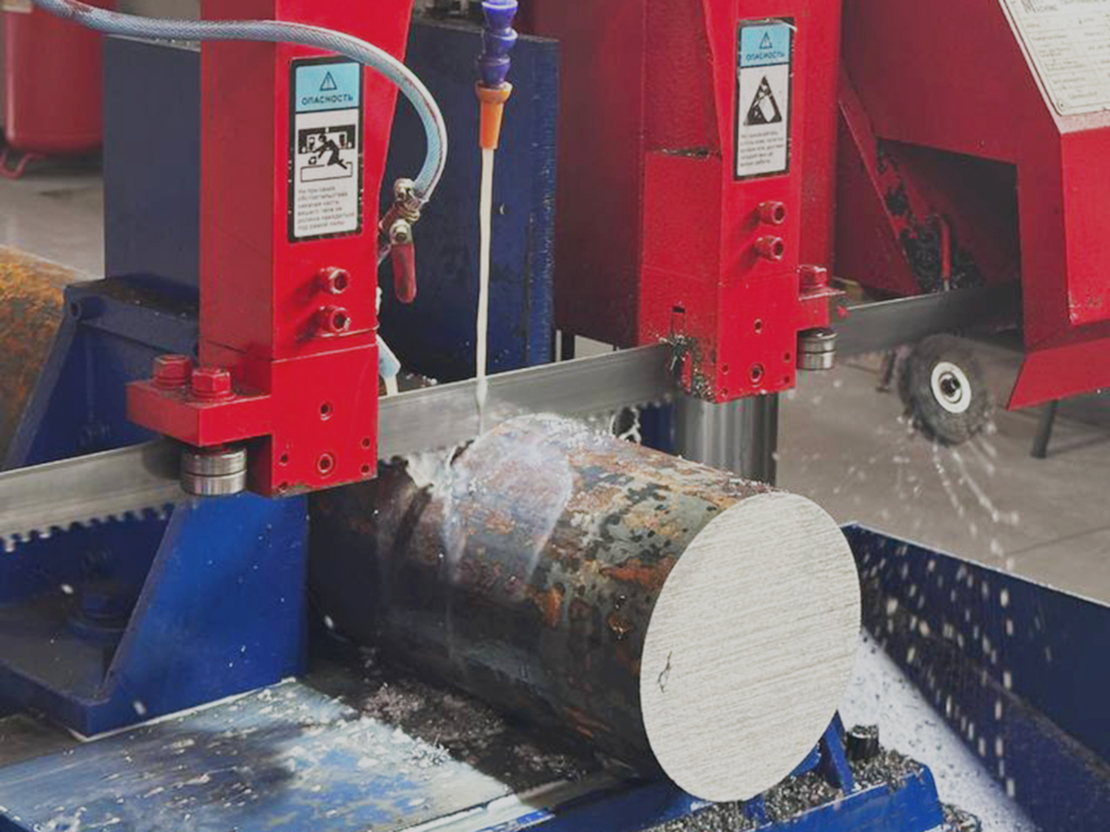 Metal cutting with a diameter of 50 to 400 mm and profiles up to 400 mm